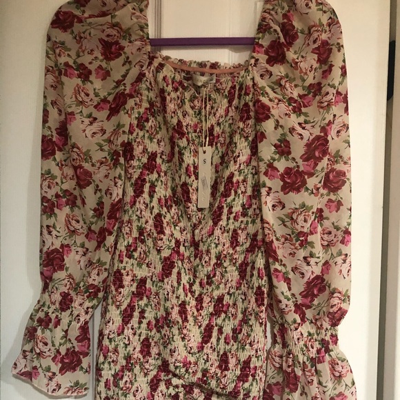 Long Sleeve Floral/Rose Dress - Picture 1 of 1